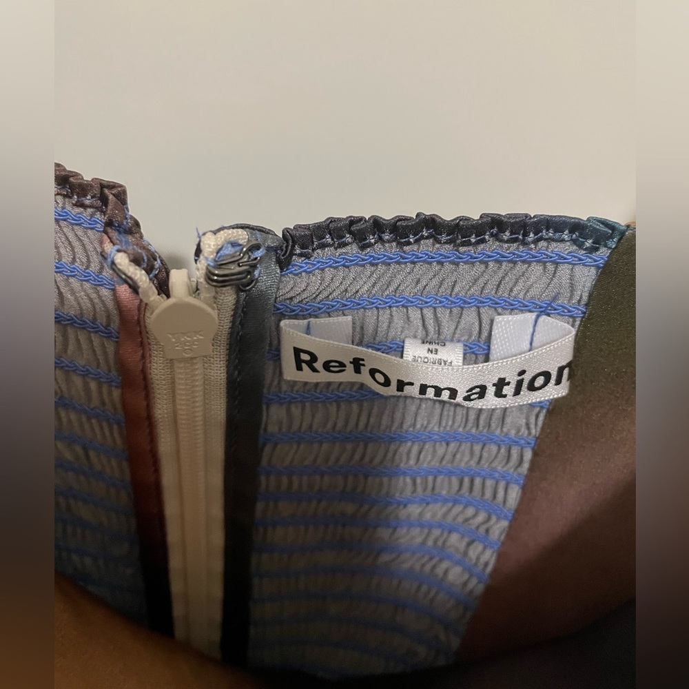 New Reformation Frankie Dress Blur - Picture 6 of 7
